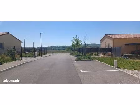 terrain 471 m² saint uze