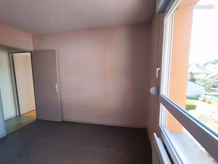 appartement t4 de 87 37m2 à dampierre les bois