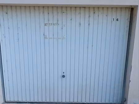 garage a louer