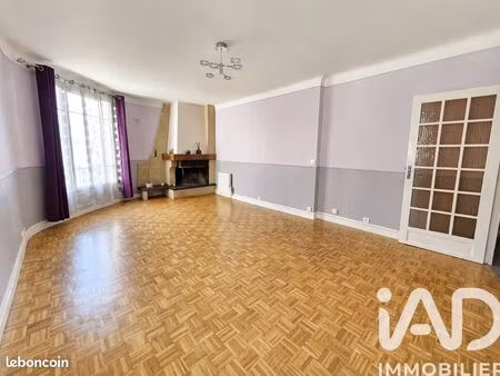 appartement 4 pièces 82 m²