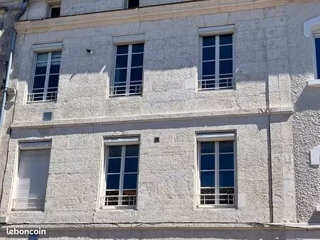 immeuble 13 pièces 277 m²