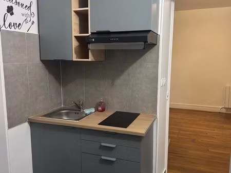 studio 20m2 à villeneuve-le-roi (94)