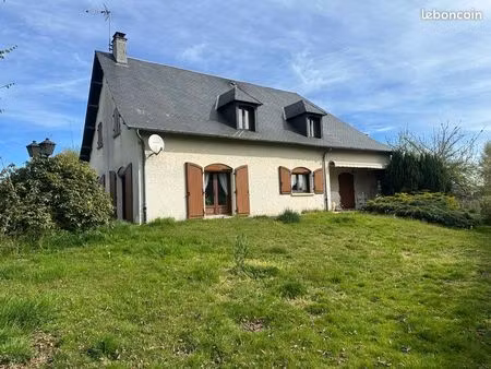 grande maison quartier calme