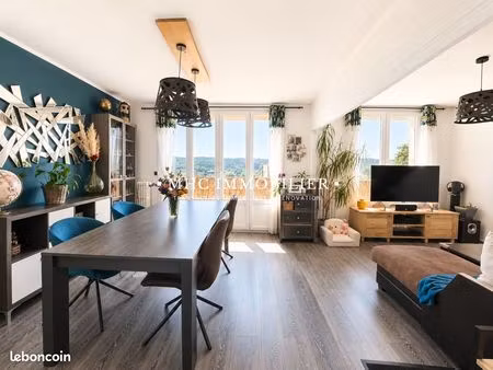 appartement 4 pièces 63 m²