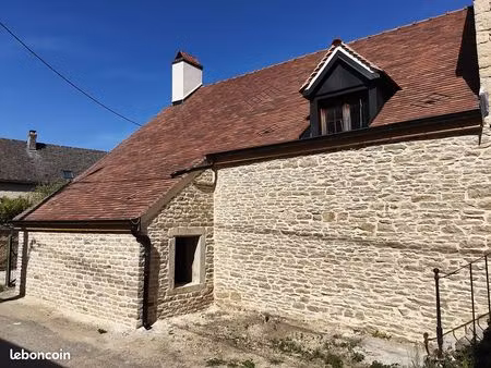 maison de 155m2 avec terrain + 2 dépendances
