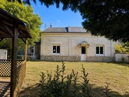 vente longère et corps de ferme à neuillé (49680) : à vendre / 71m² neuillé