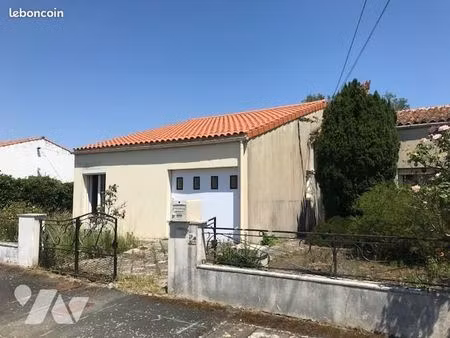 pavillon 6 pièces 95 m²