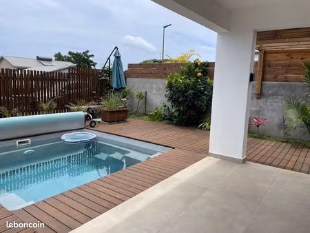 villa f4/5 avec piscine