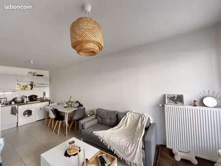 appartement 2 pièces 41 m²