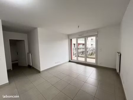 appartement 3 pièces 56 m²