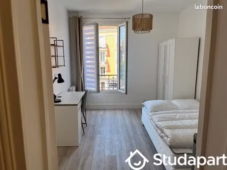 chambre 1 pièce 12 m²