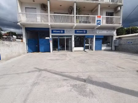 local commercial 92 m² saint denis