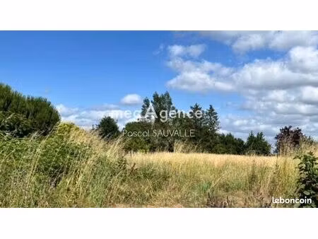 terrain 1760 m² cours-de-pile