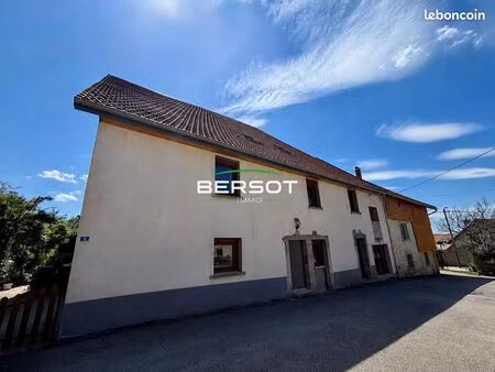 duplex 6 pièces 145 m²