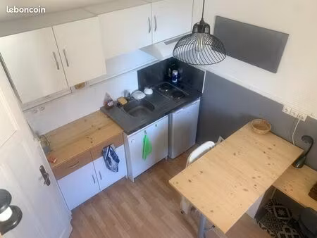 studio facs dijon avec forfait de charges