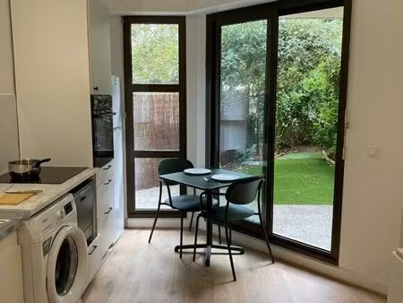 studio meublé 26m² avec jardin privatif  front de seine levallois-perret