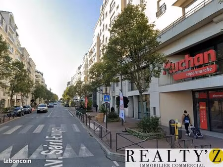 local commercial 105 m²