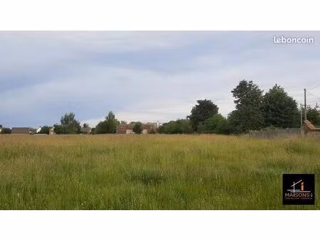 terrain 485 m² la haye malherbe