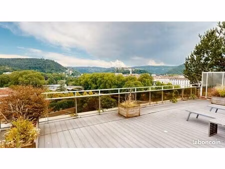appartement 5 pièces 169 m²