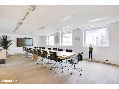 bureau 436 m²