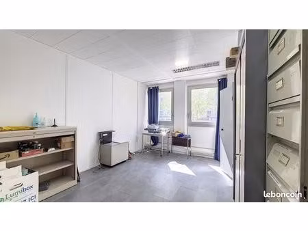 bureaux 27 m² rueil malmaison