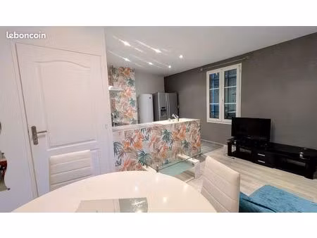 a vendre grand studio lumineux meublé avec parking au cœur du charmant village de nointel