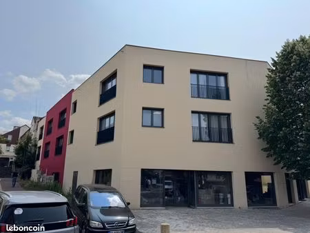 local 250 m² valenton