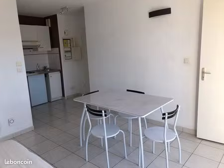 f1 meuble de 30 20 m² avec garage la bouloie