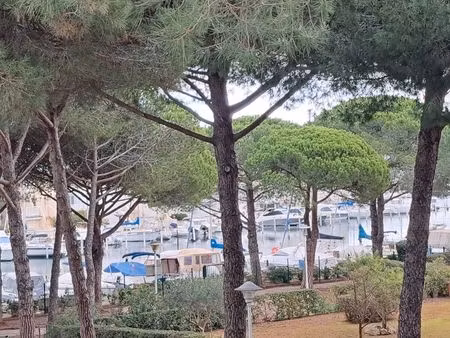 vd appartement t3 port camargue
