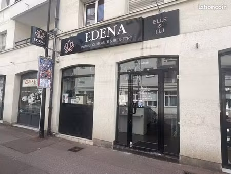 boutique 81 m² antony
