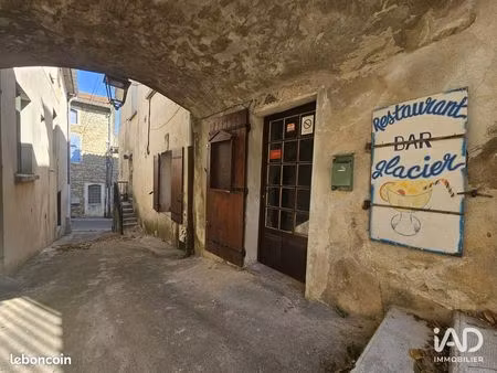 restaurant 95 m² saint-julien-de-peyrolas