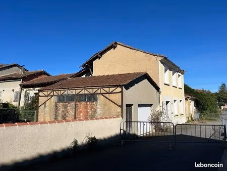 maison de ville effondré