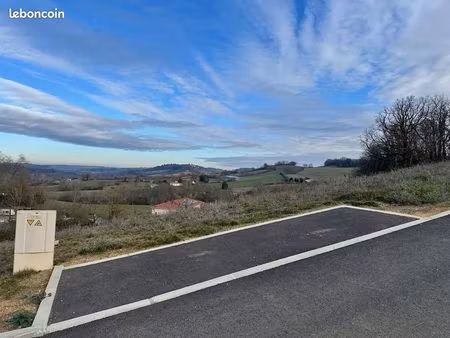 terrain 1271 m² auch