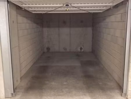 garage/box 14 m² toulouse