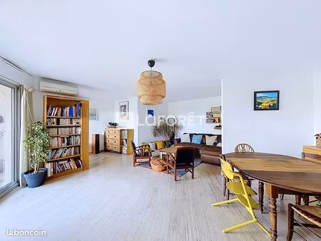 appartement 4 pièces 117 m²