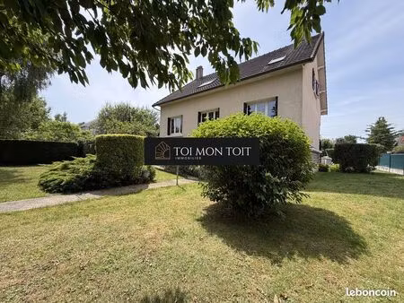 maison 7 pièces 154 m²