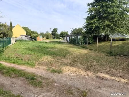 terrain 524 m² bedee