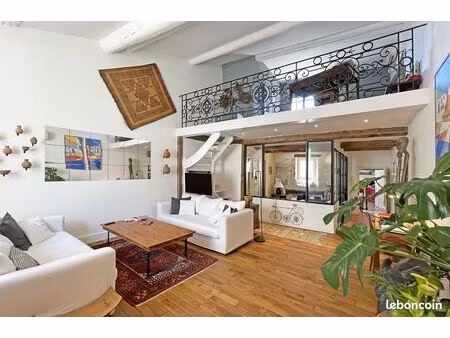 loft/atelier/surface 3 pièces 91 m²
