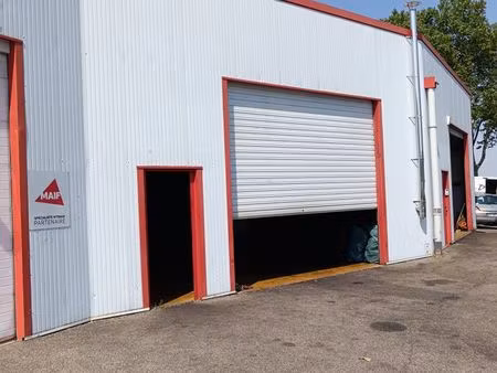 local commercial