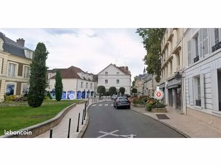bail à céder - local 150m²