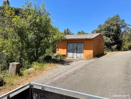garage avec terrain