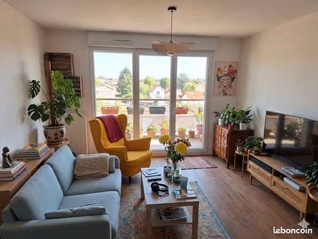 appartement meublé-55m2-2 chambres-2 parking-proche gare