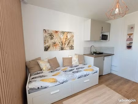 talence au pied du tram b studio à vendre