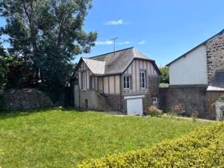 vente maison à ernée (53500) : à vendre / 56m² ernée