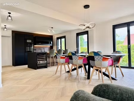 ? grand appartement de standing 130 m² avec jardin et garage – champagnole
