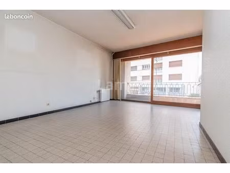 appartement 5 pièces 121 m²