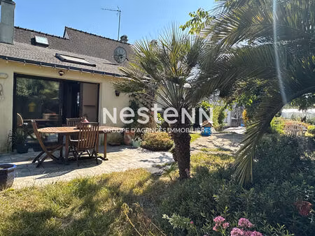 centre bourg limerzel  maison atypique et charmante 107 m² hab   garage 90 m² et jardin in