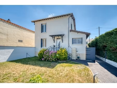 maison 4 pièces - 105 m²