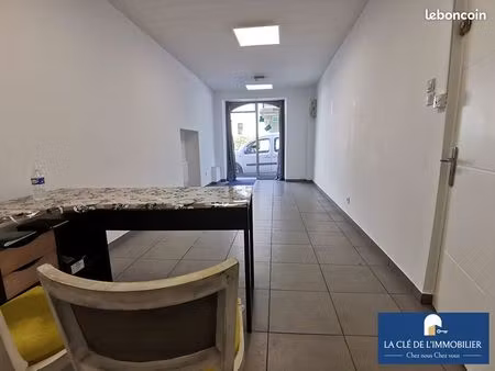 local commercial 22 m² quimper