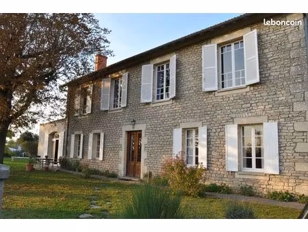 maison t6 avec garage et piscine